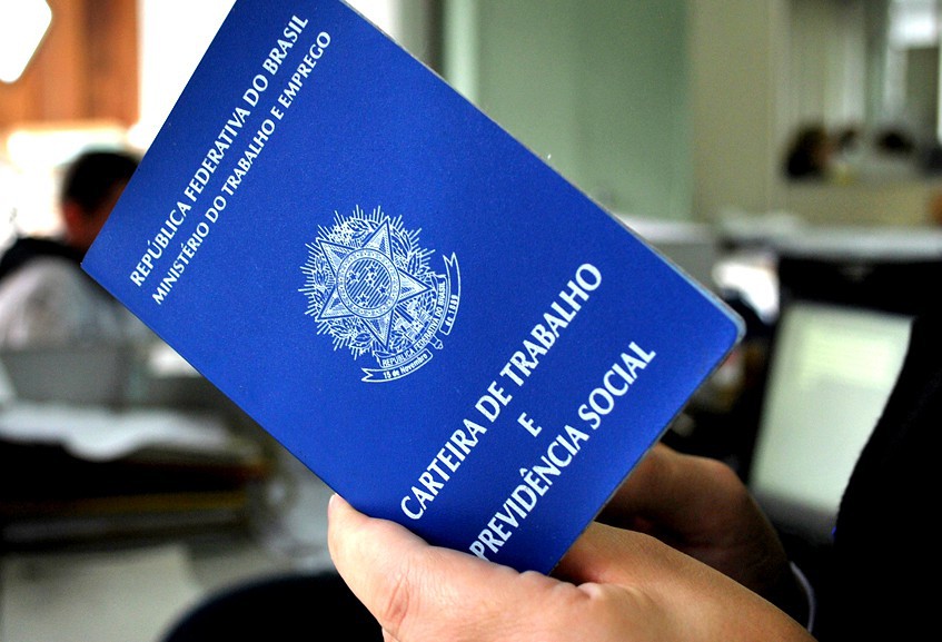 Intendência do Garcia atinge 4.900 Carteiras de Trabalho emitidas