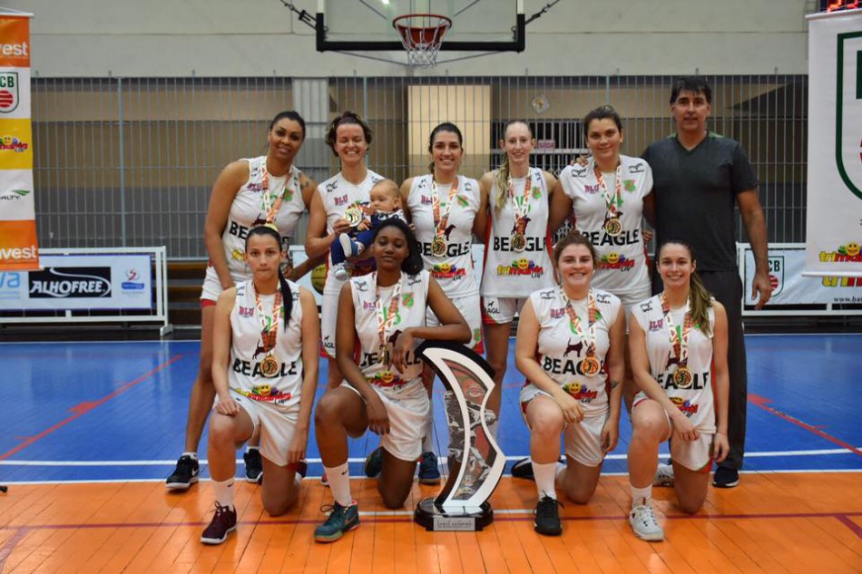 Basquete feminino confirma liderança na primeira fase do Estadual